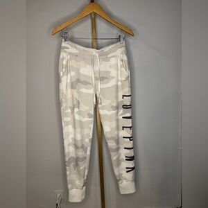 PINK Victoria's Secret Gray Camo Joggers